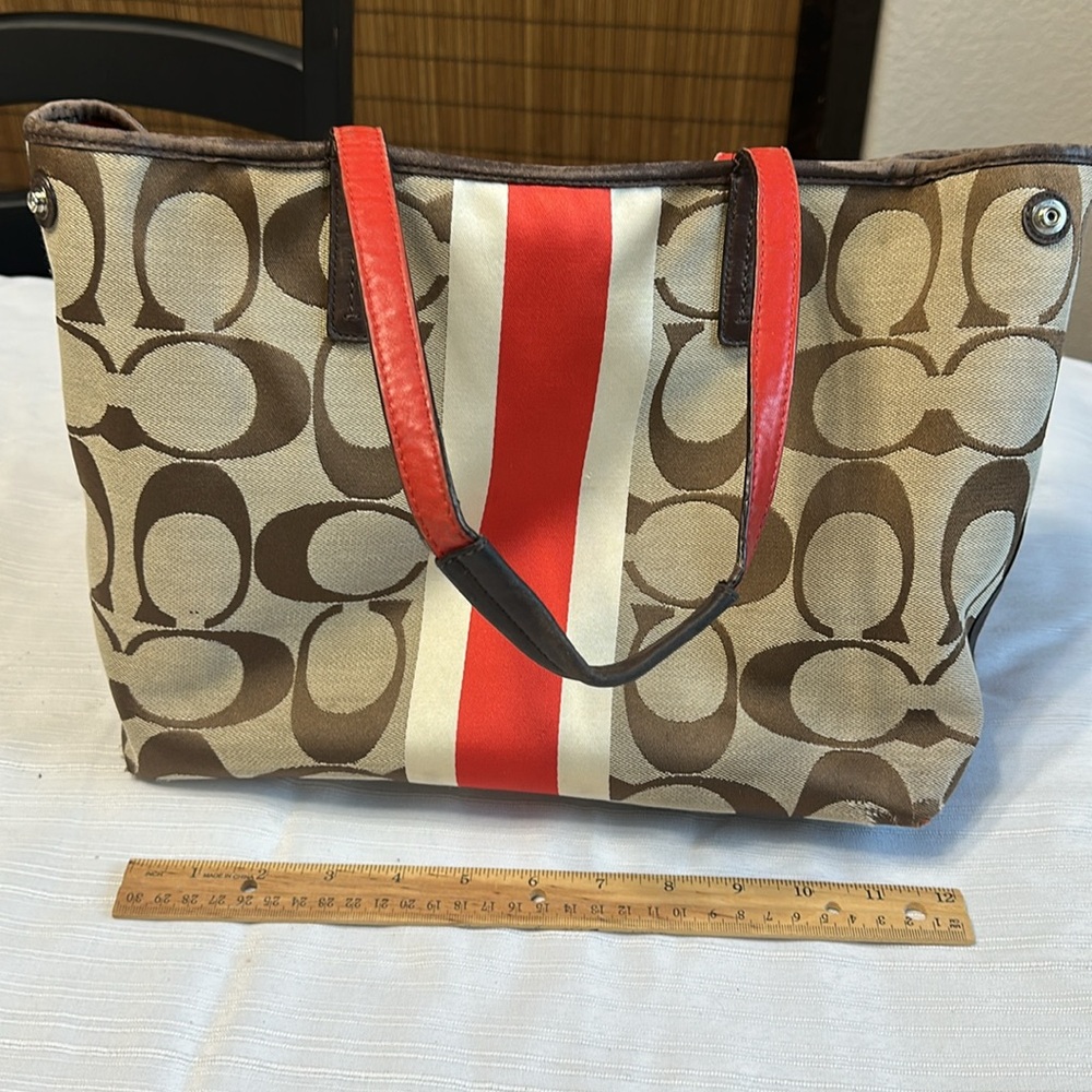 Coach Tote - Picture 2 of 5